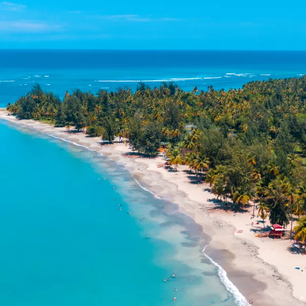  La Monserrate - Luquillo Beach